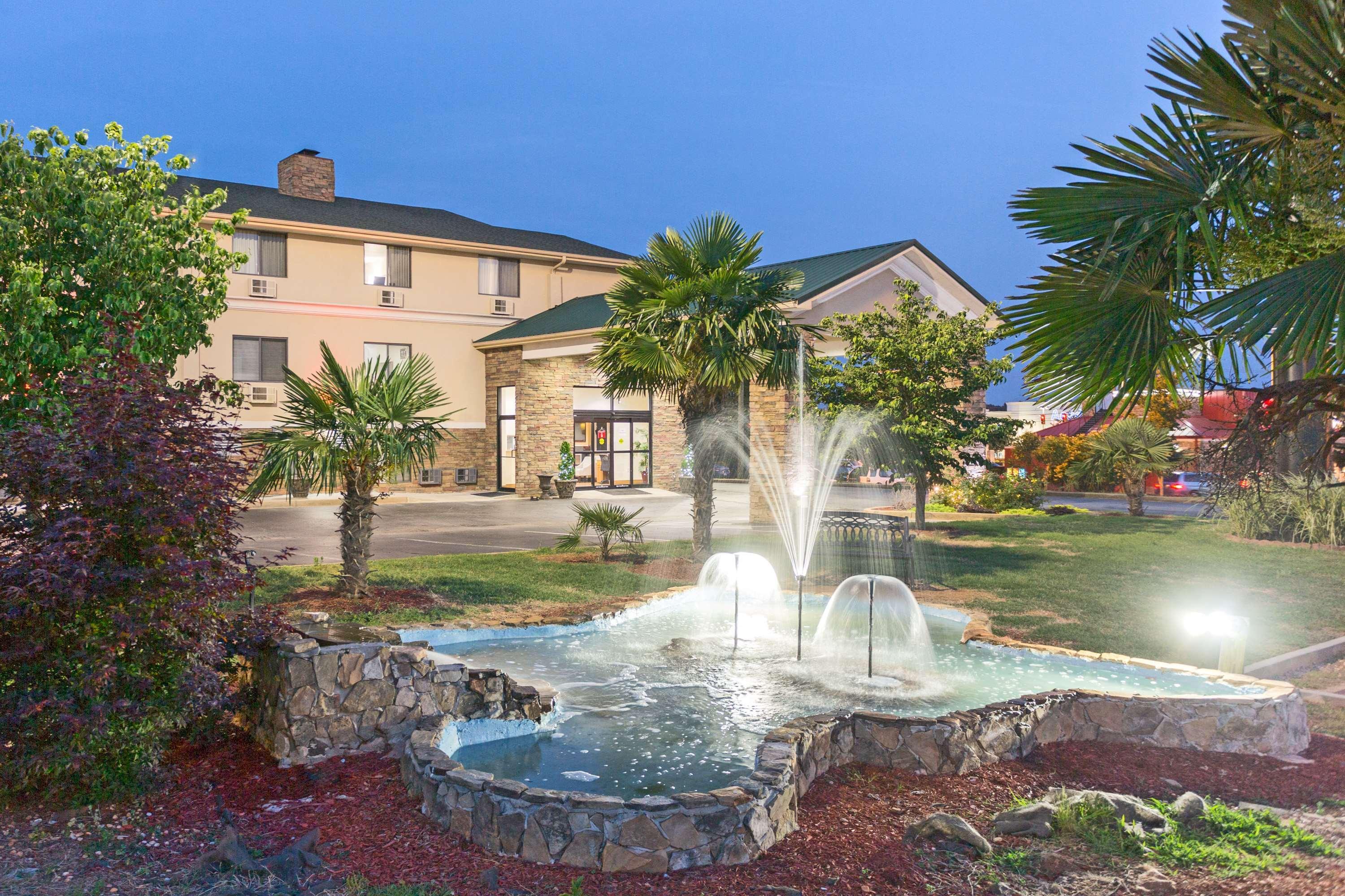Super 8 By Wyndham Anderson/Clemson Area Motel Exterior foto